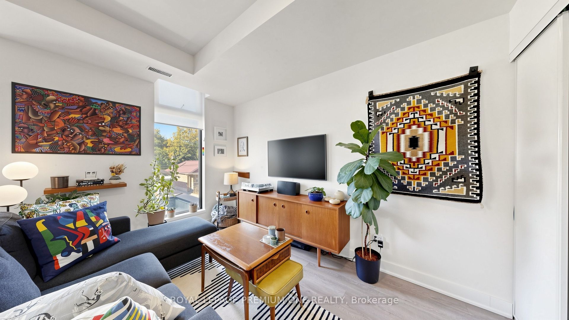 441 Jane Street 203 Property Photo 18