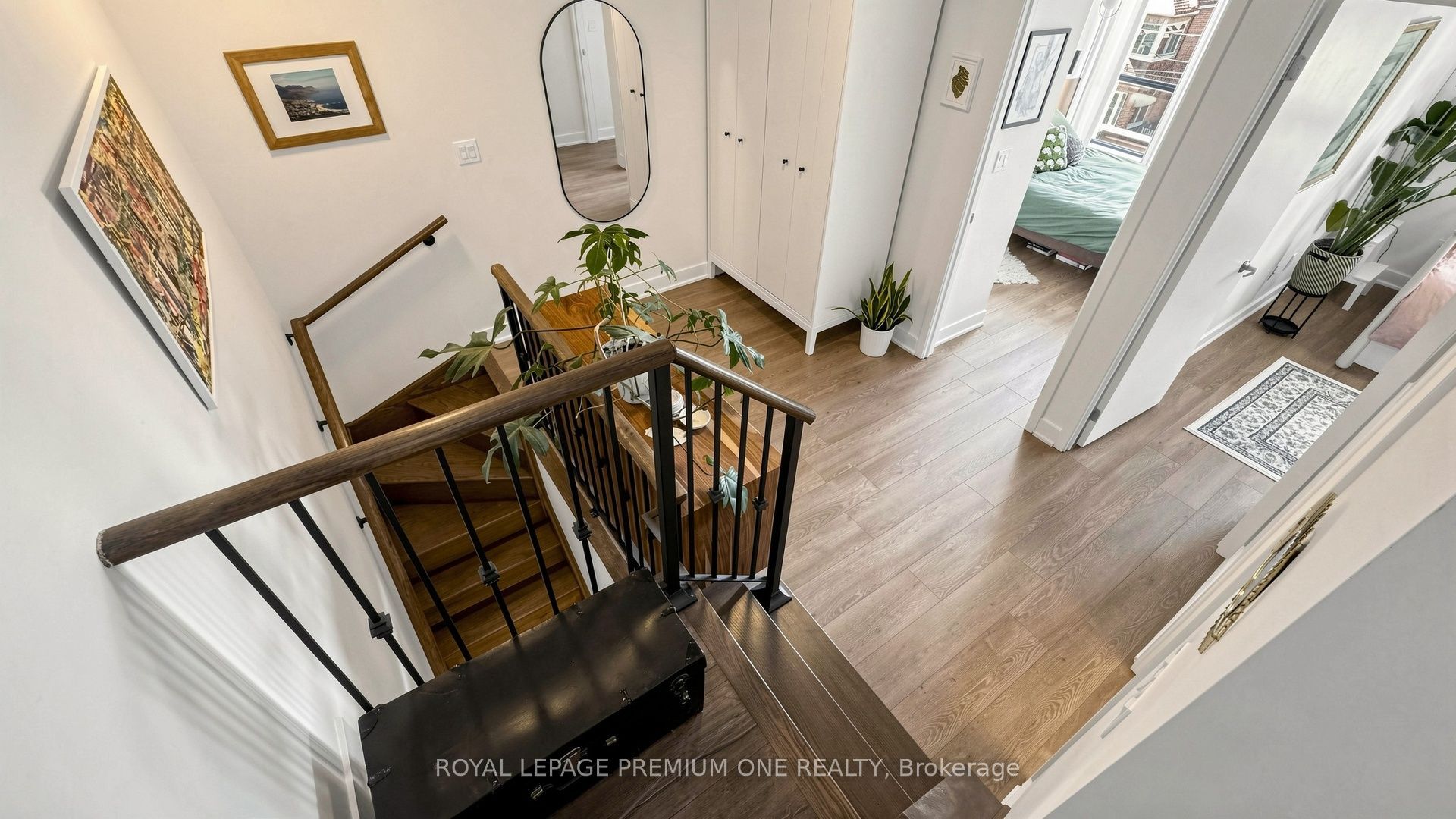 441 Jane Street 203 Property Photo 26