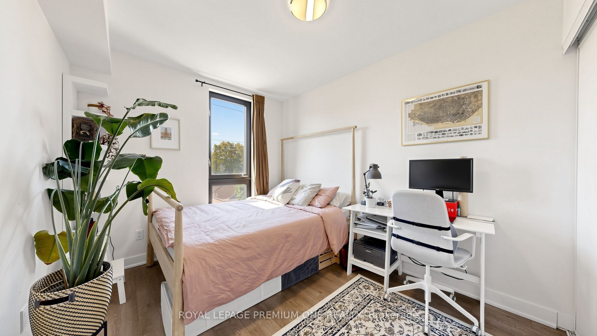 441 Jane Street 203 Property Photo 32