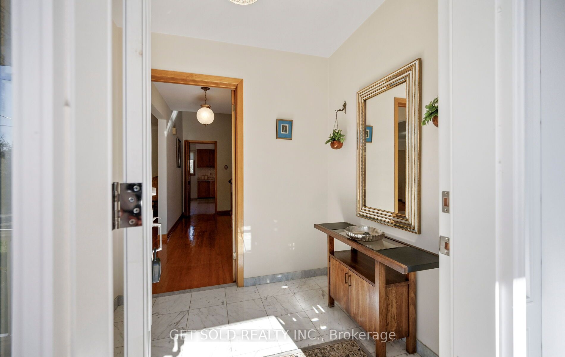 6 Marcel Road Property Photo 2