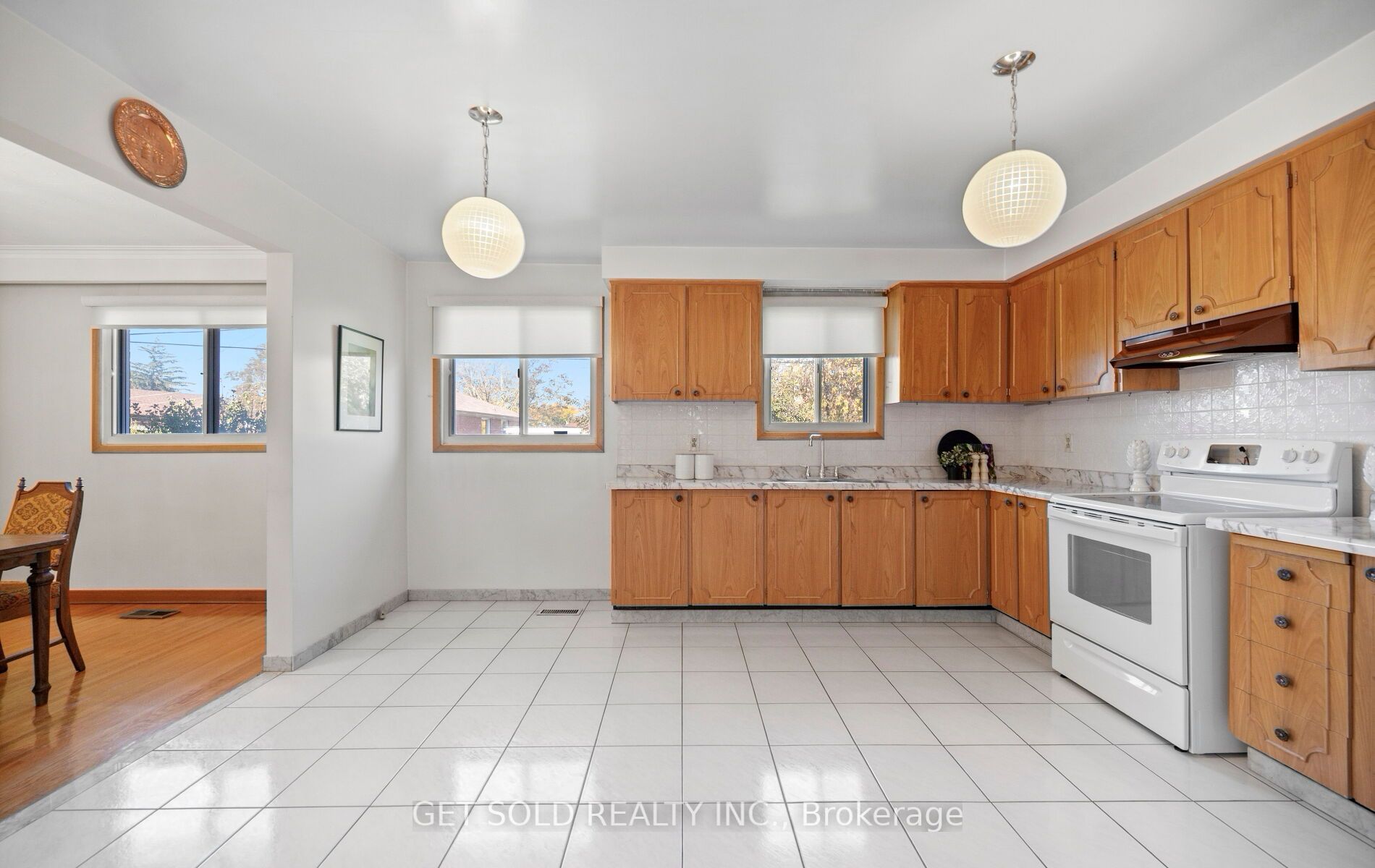 6 Marcel Road Property Photo 10