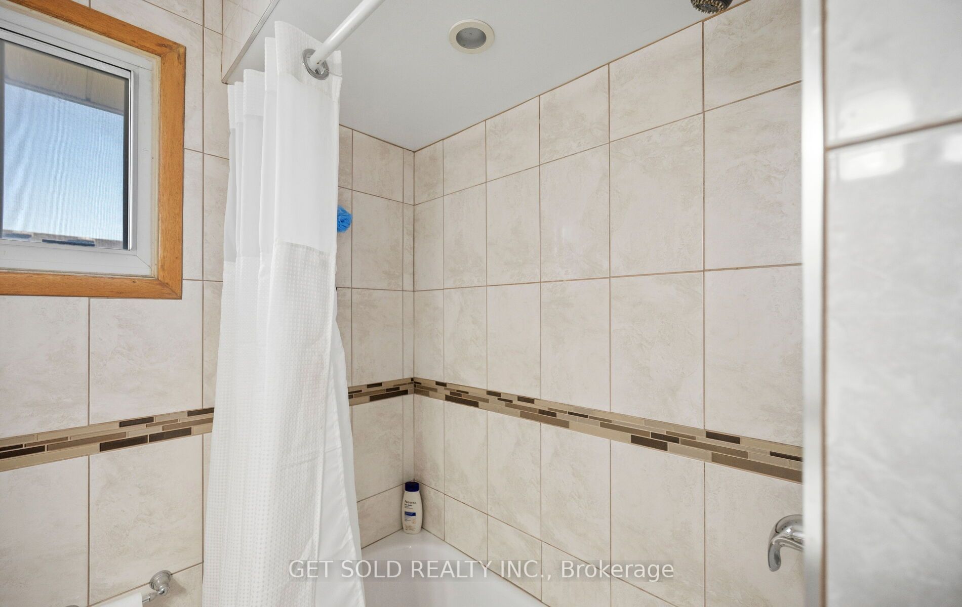 6 Marcel Road Property Photo 24