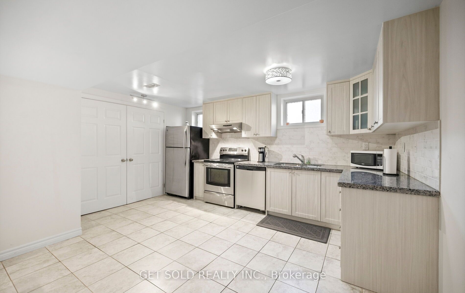 6 Marcel Road Property Photo 36