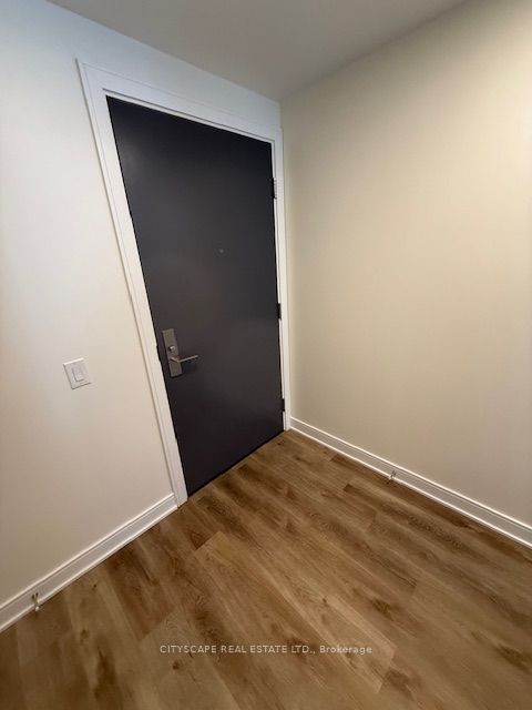 86 Dundas Street E 611 Property Photo 9