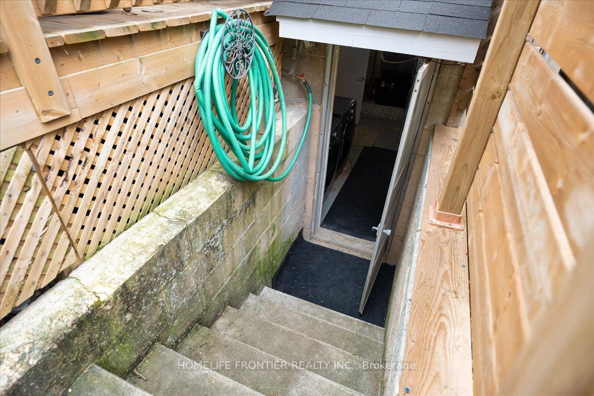 345 Windermere Avenue Property Photo 44