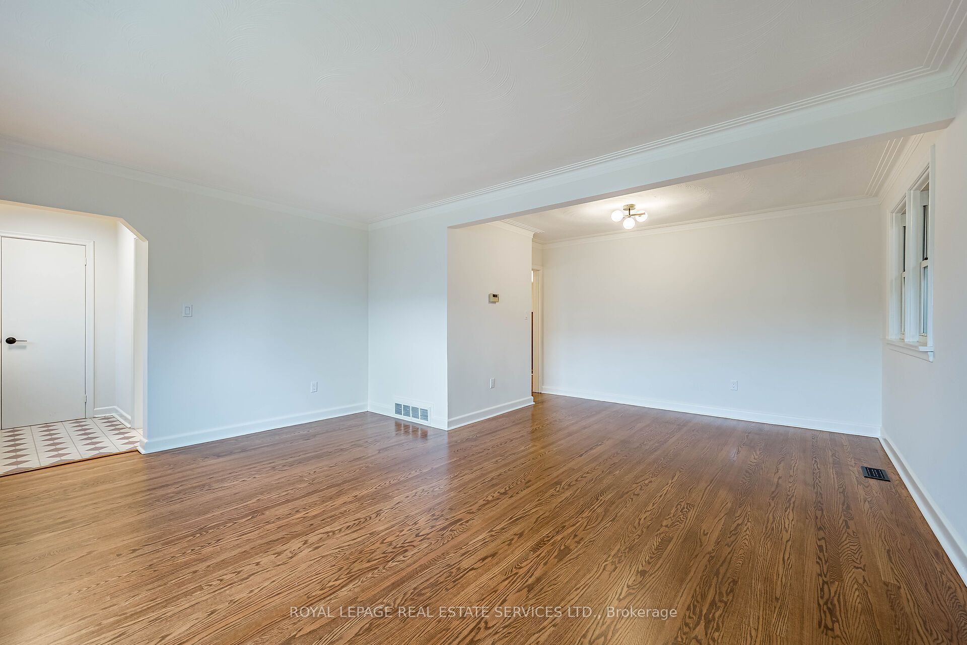 454 Rimilton Avenue Property Photo 12