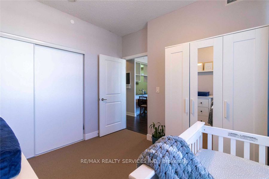 2 Eva Road 325 Property Photo 17