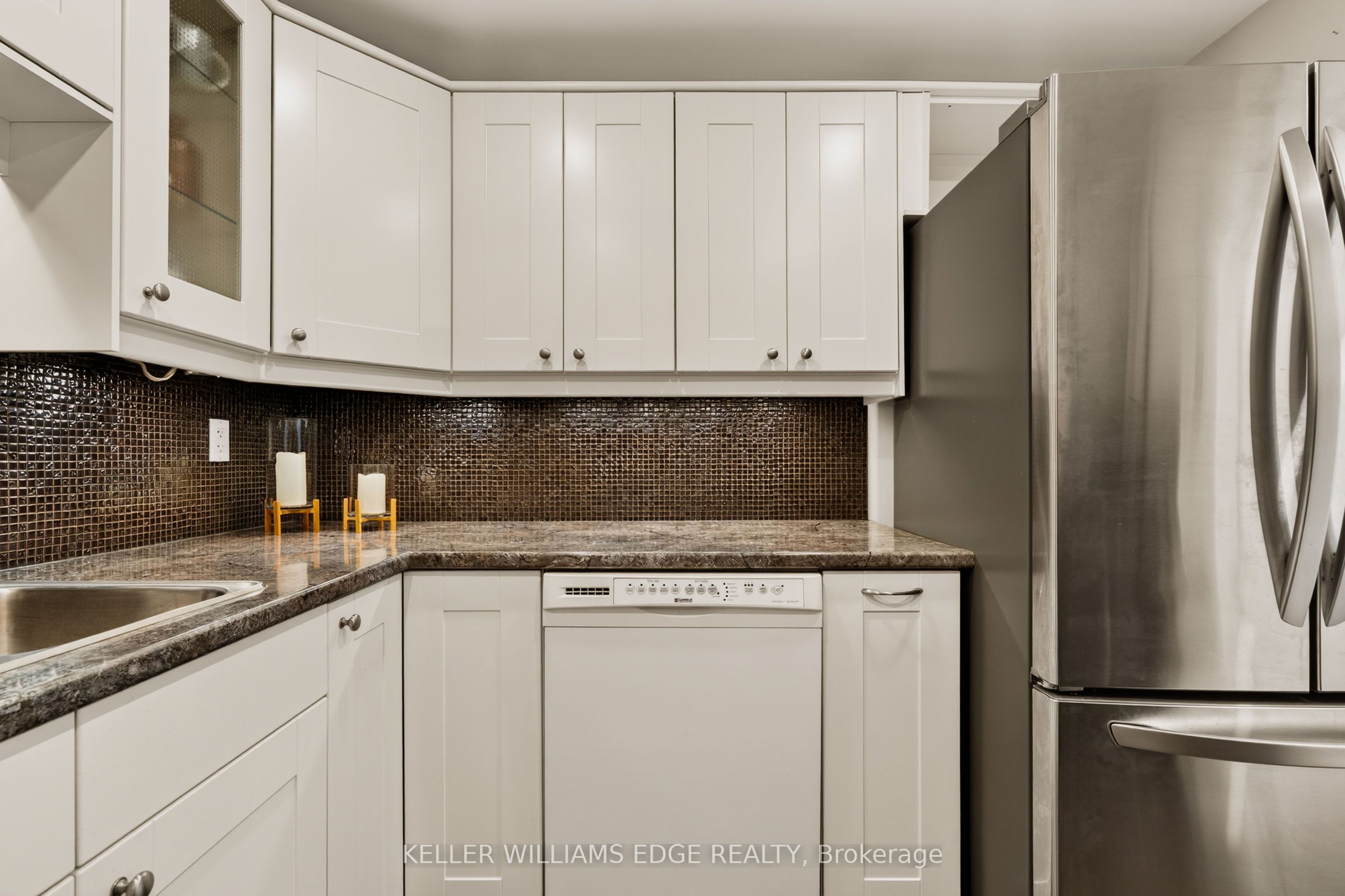 1225 North Shore Boulevard E 510 Property Photo 14