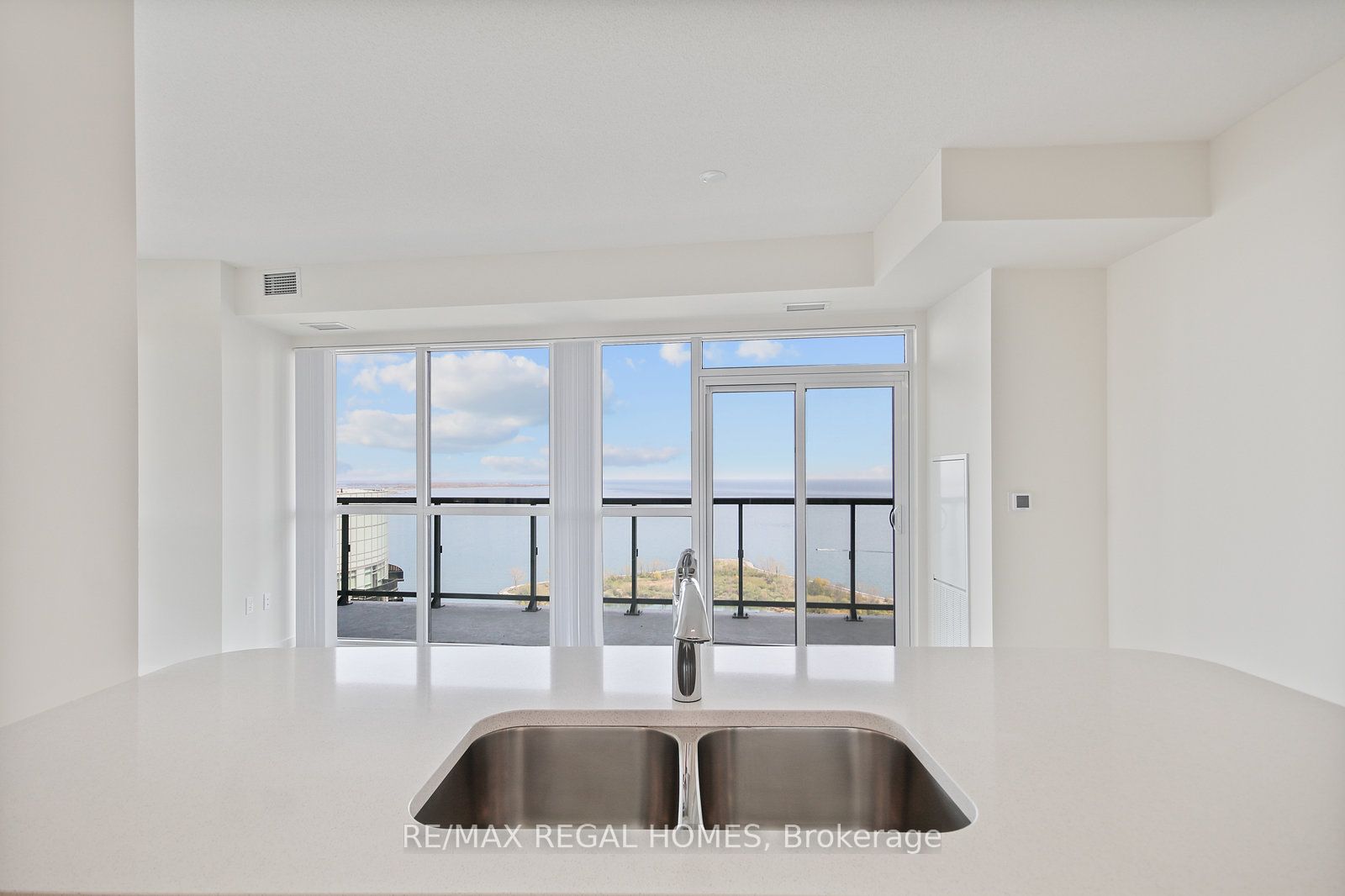 38 Annie Craig Drive 3602 Property Photo 3