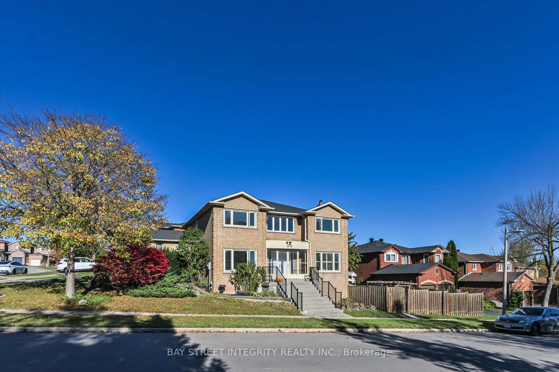 1225 Winterbourne Drive Property Photo 1