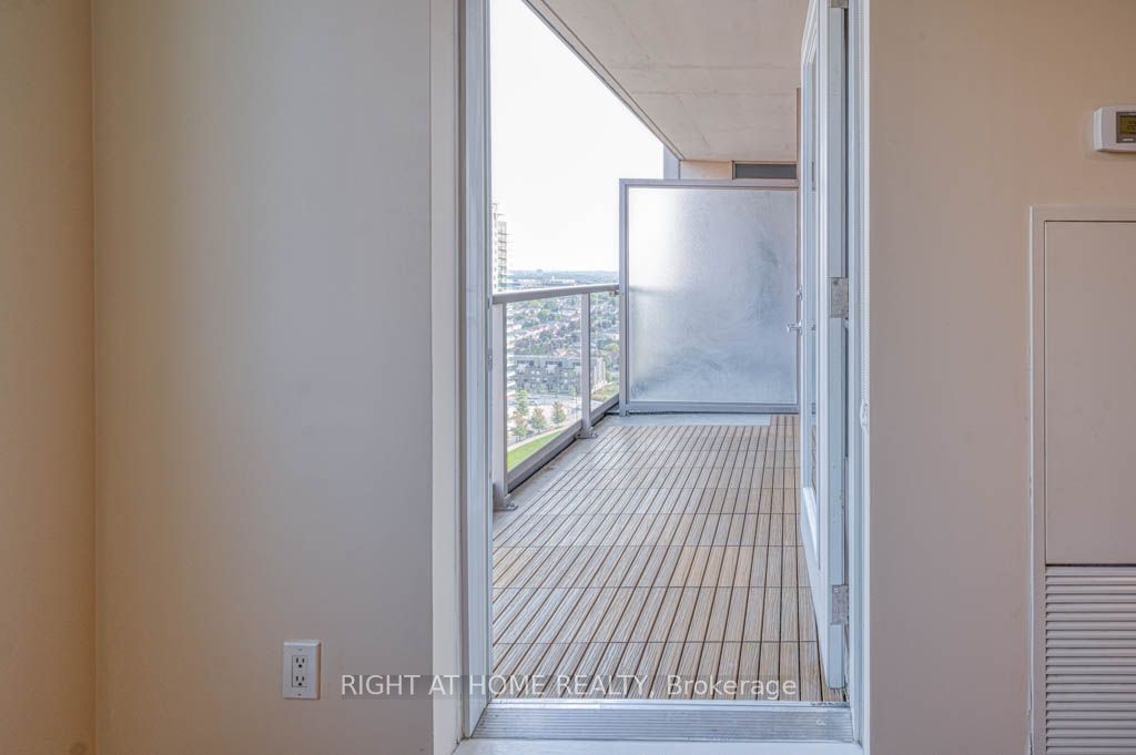 388 Prince Of Wales Drive 1711 Property Photo 22