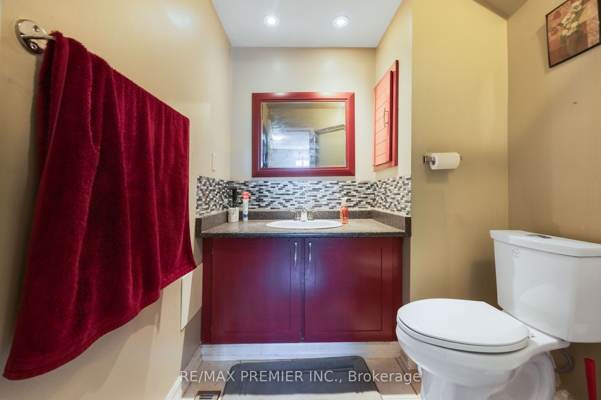 45 Rosebud Avenue Property Photo 23