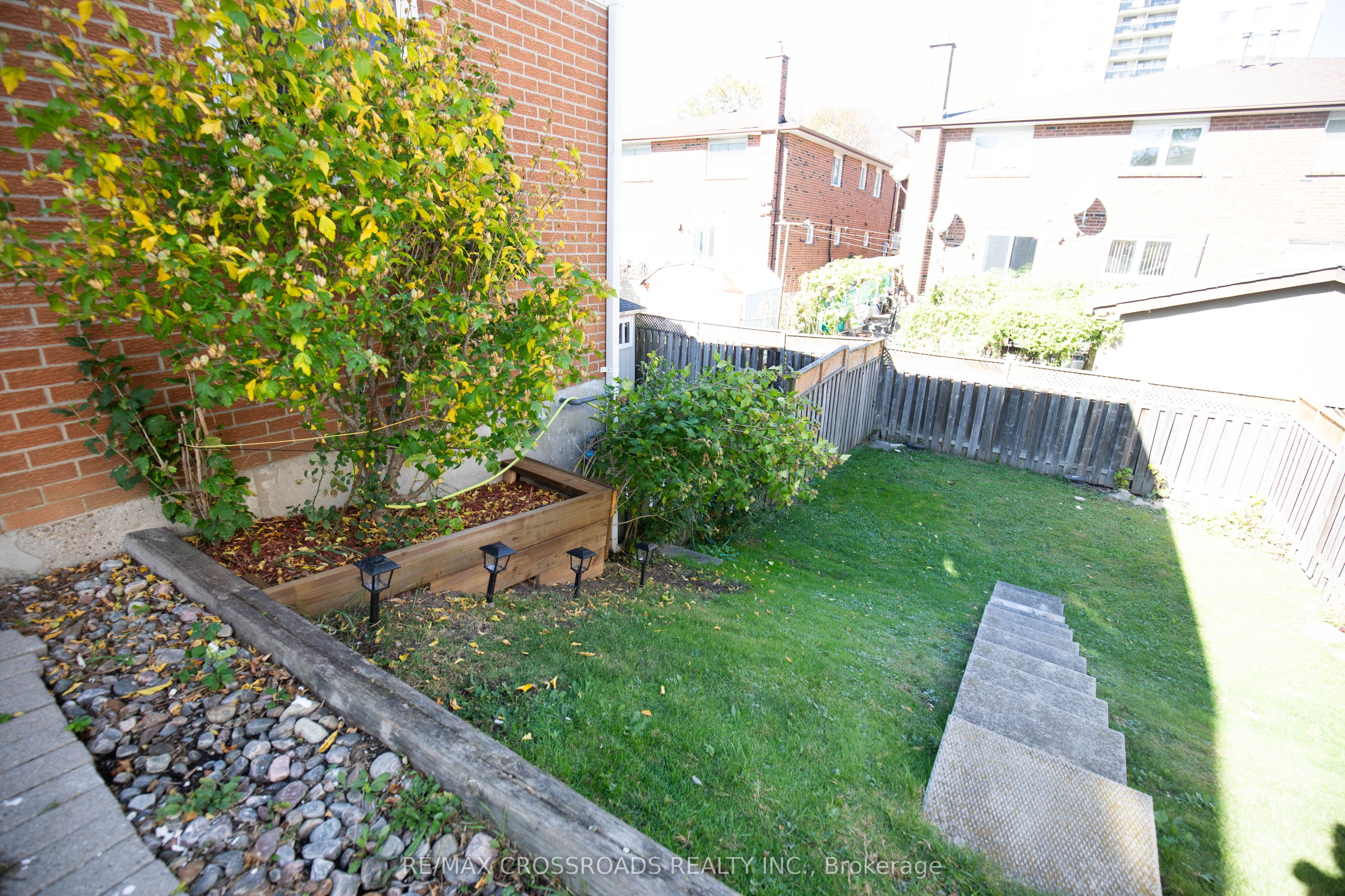 10 Bur Oak Way 23 Property Photo 25