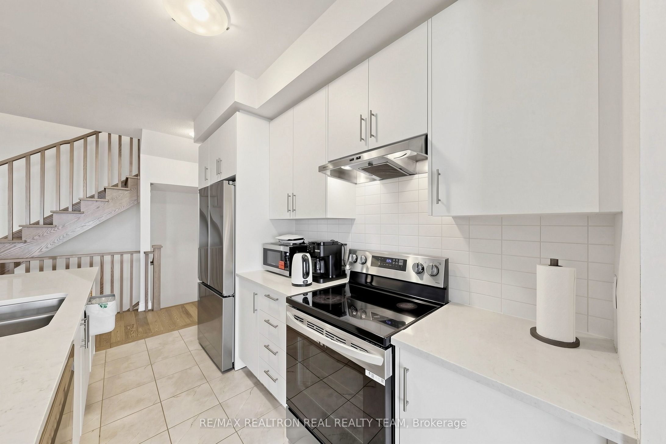 1284 Dempster Lane Property Photo 17