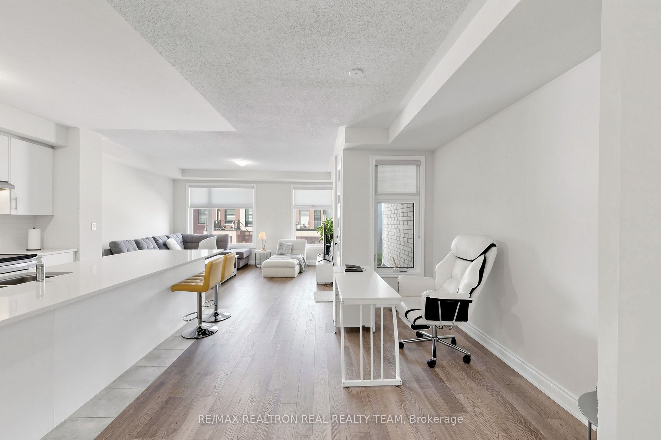 1284 Dempster Lane Property Photo 18