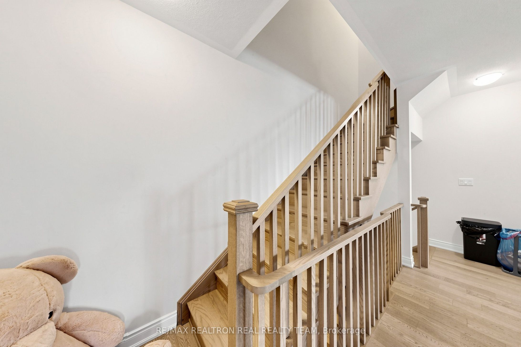 1284 Dempster Lane Property Photo 22