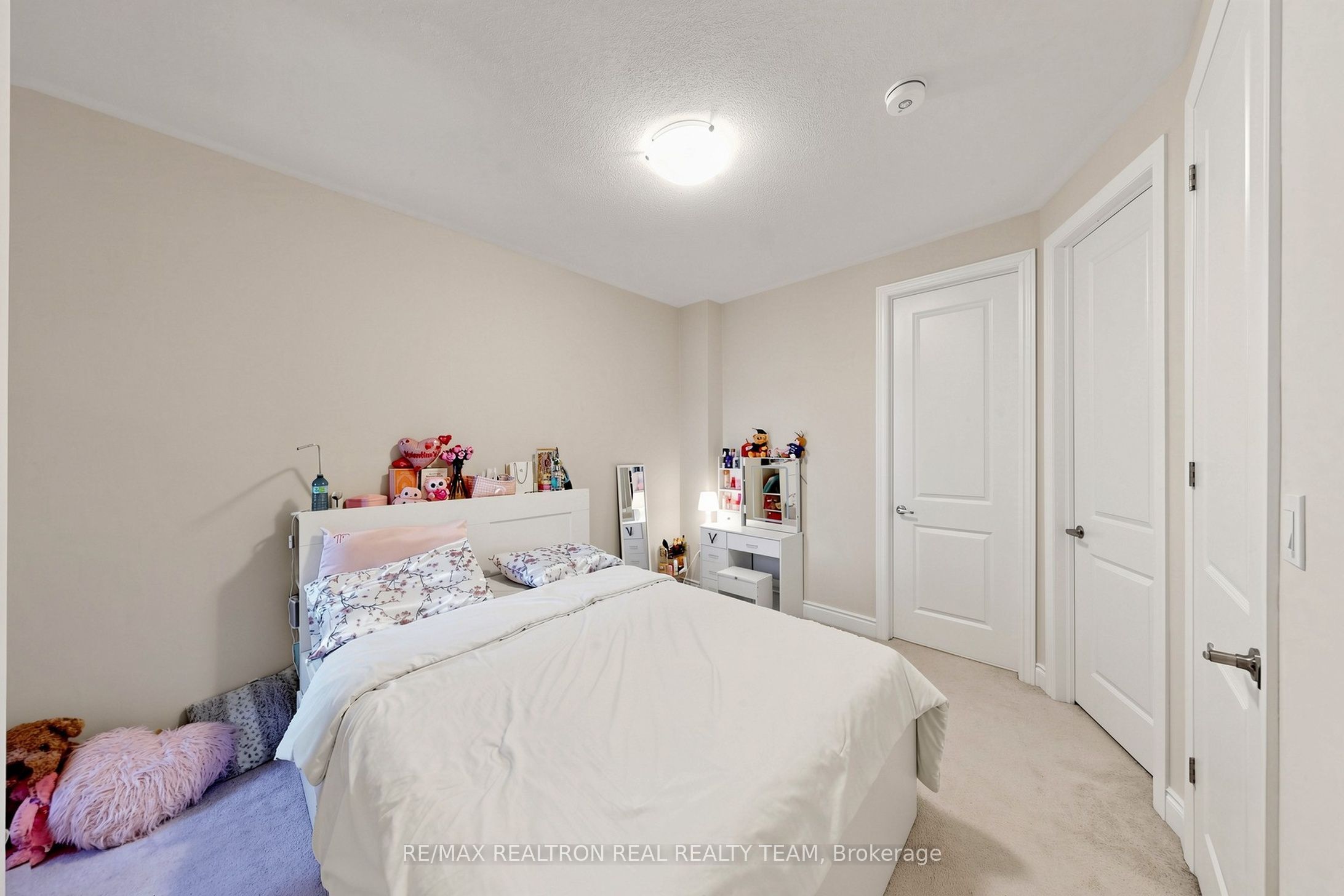 1284 Dempster Lane Property Photo 25