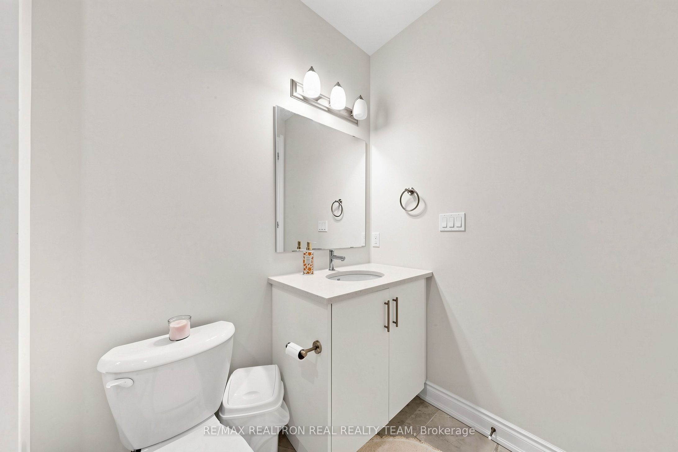 1284 Dempster Lane Property Photo 28