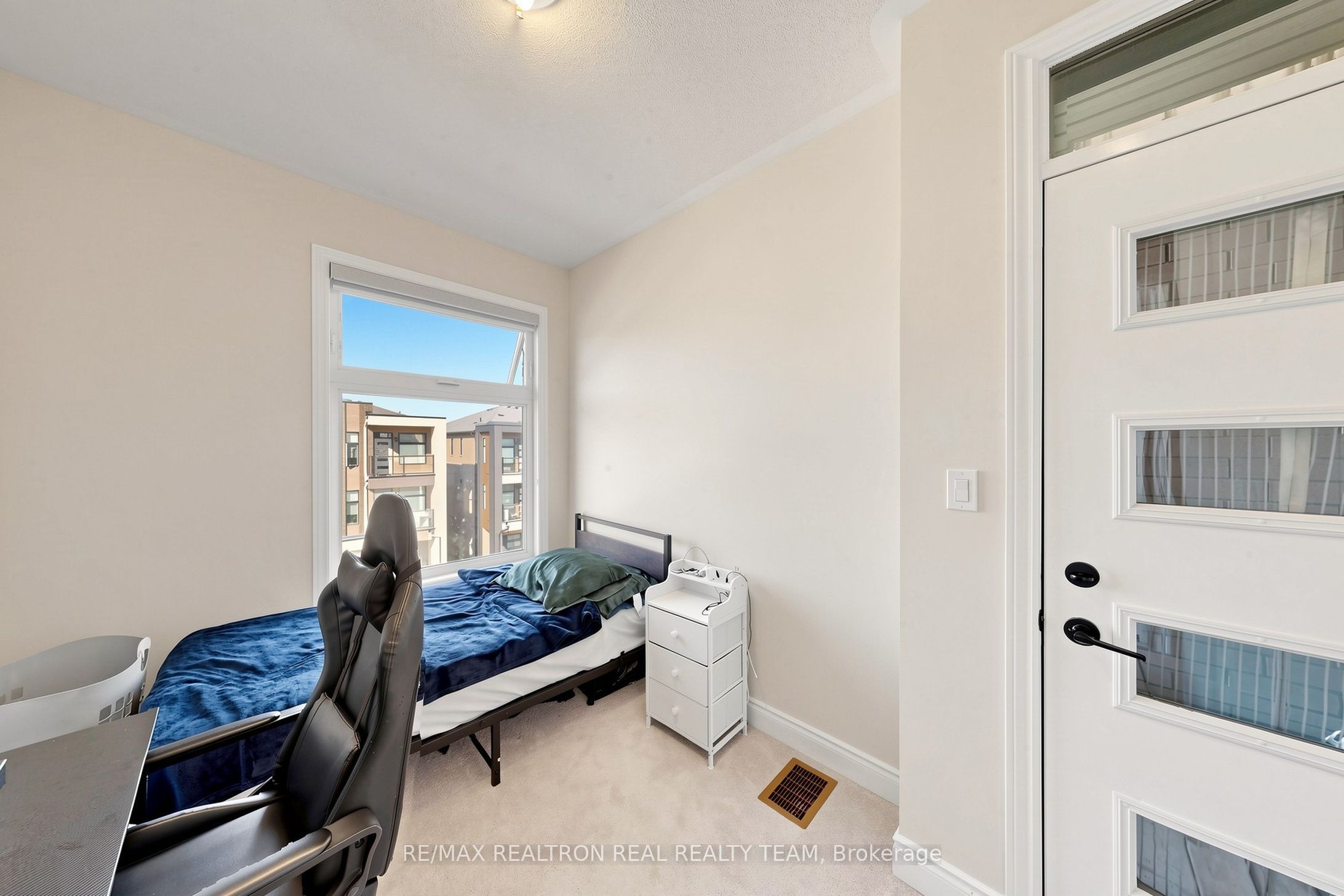 1284 Dempster Lane Property Photo 33