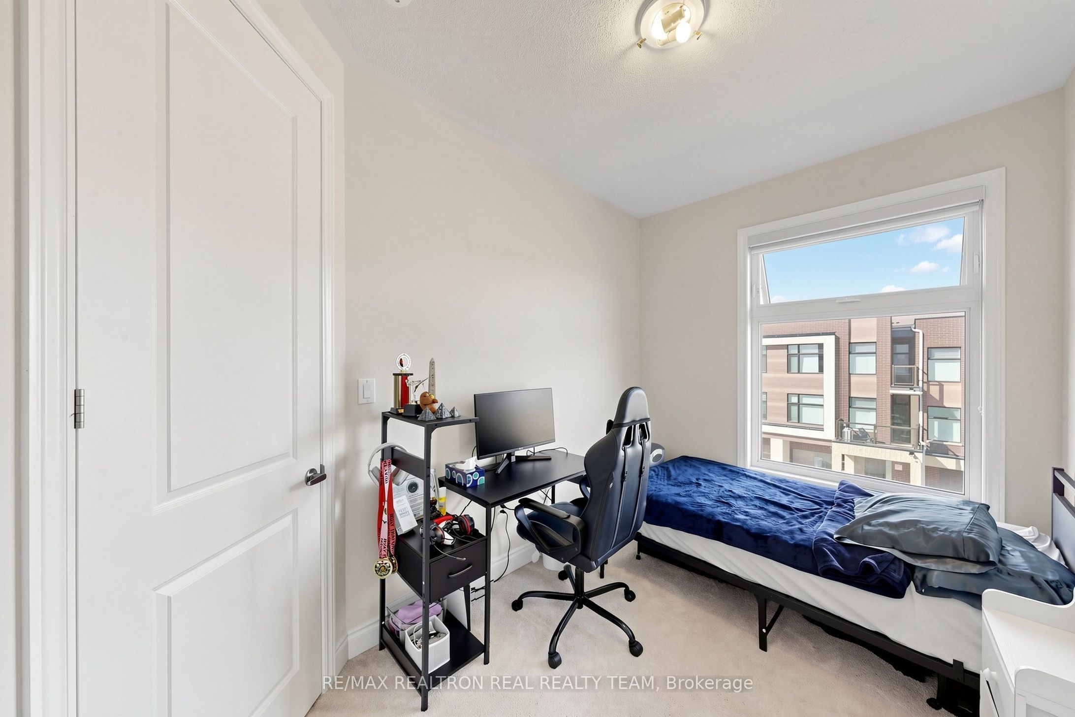 1284 Dempster Lane Property Photo 35