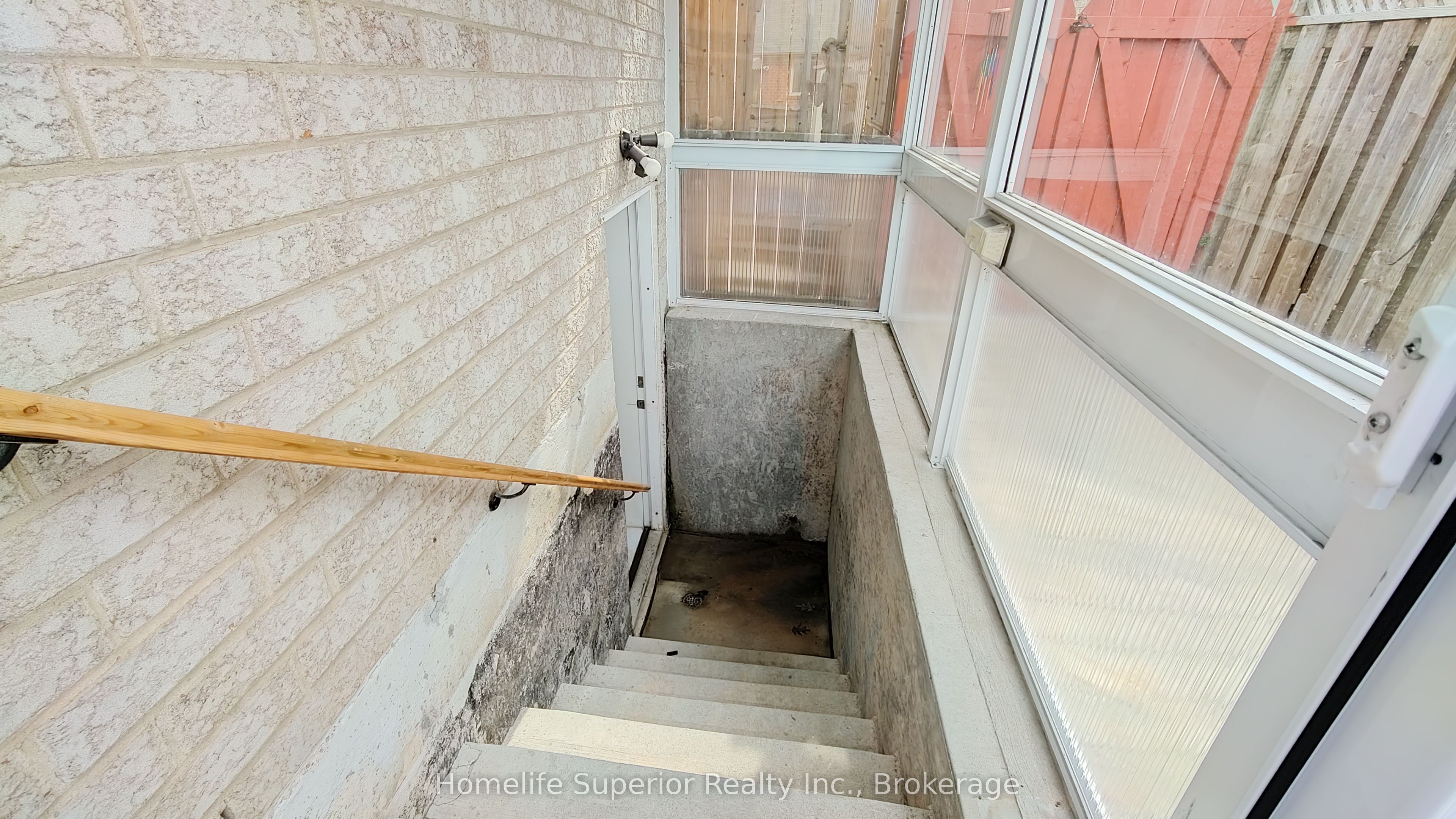 17 Summerfield Crescent Property Photo 4