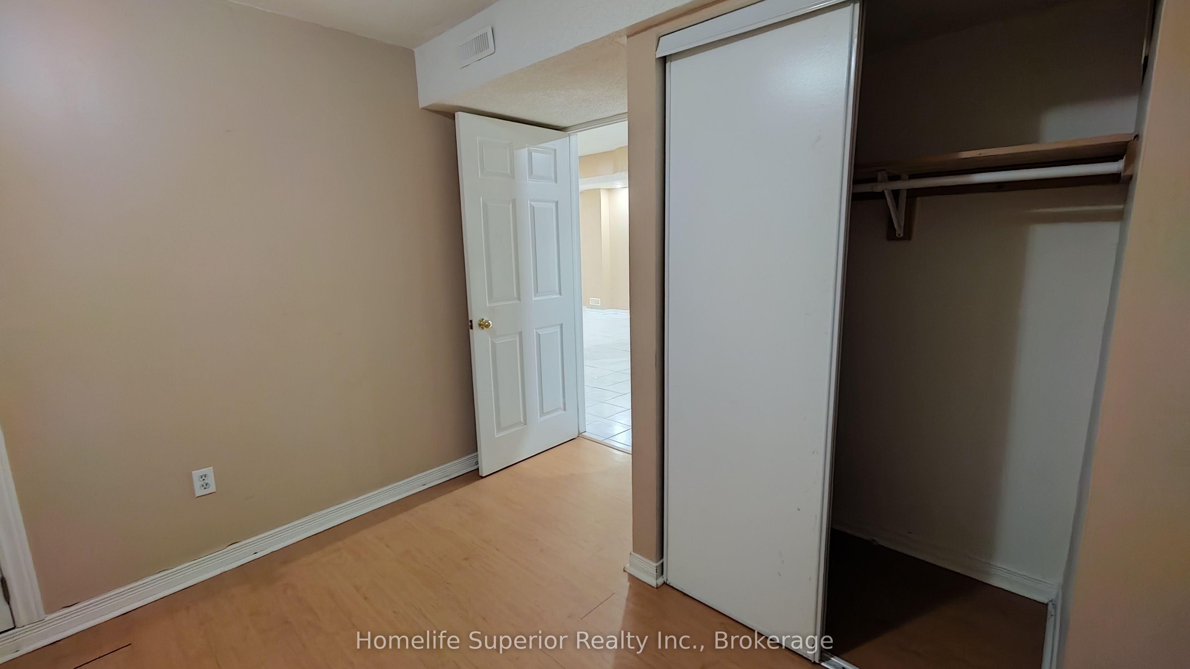 17 Summerfield Crescent Property Photo 21