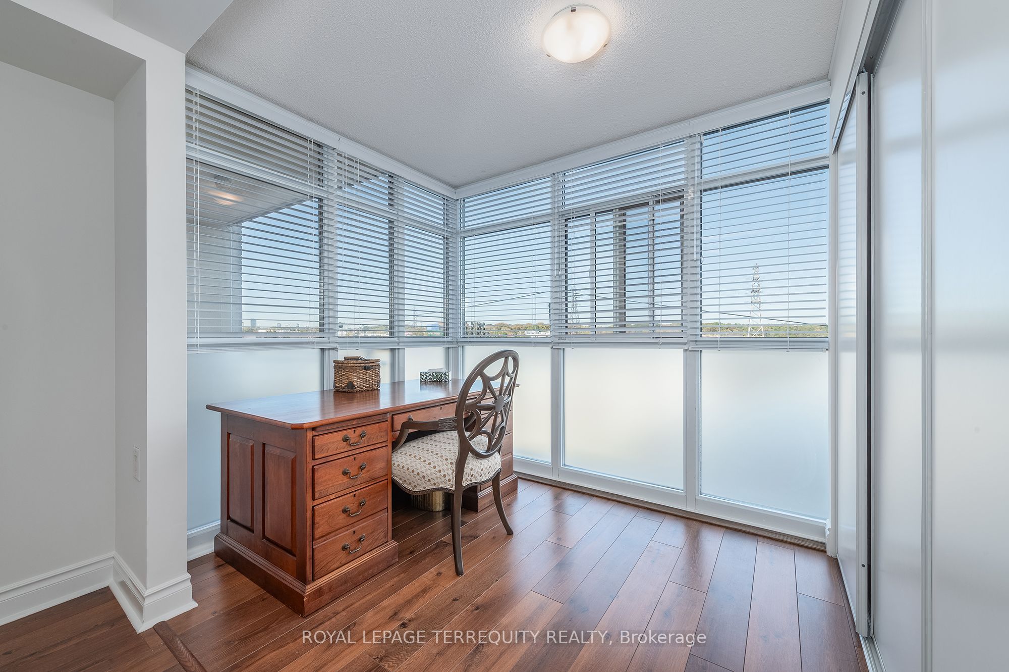 3 Marine Parade Drive 506 Property Photo 19