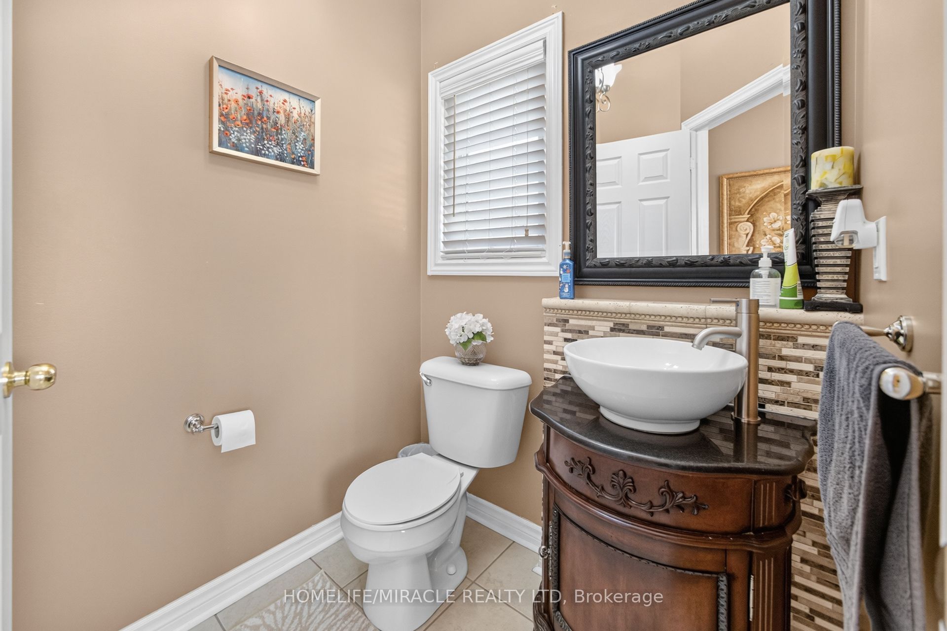 58 Sir Jacobs Crescent Property Photo 7