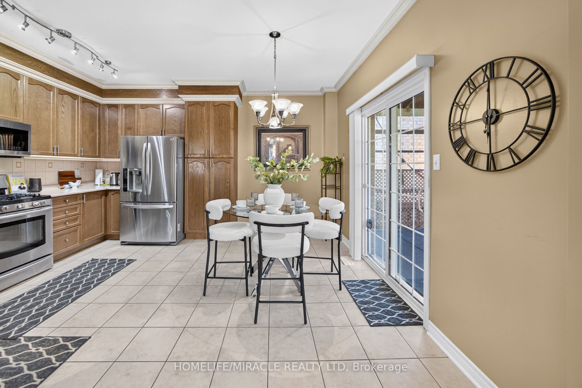 58 Sir Jacobs Crescent Property Photo 15