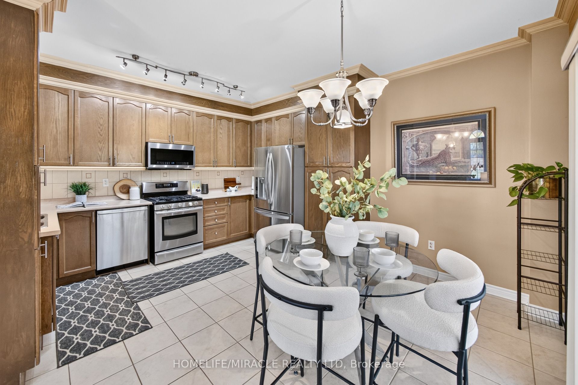 58 Sir Jacobs Crescent Property Photo 16
