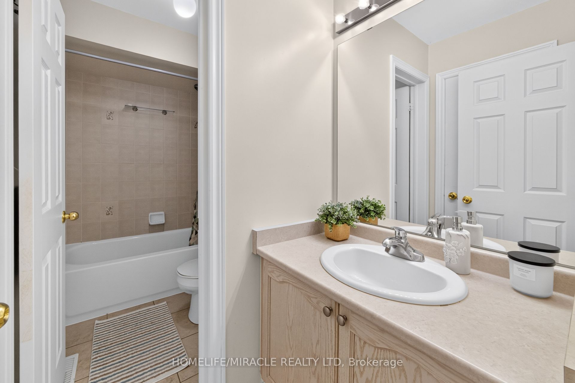 58 Sir Jacobs Crescent Property Photo 31