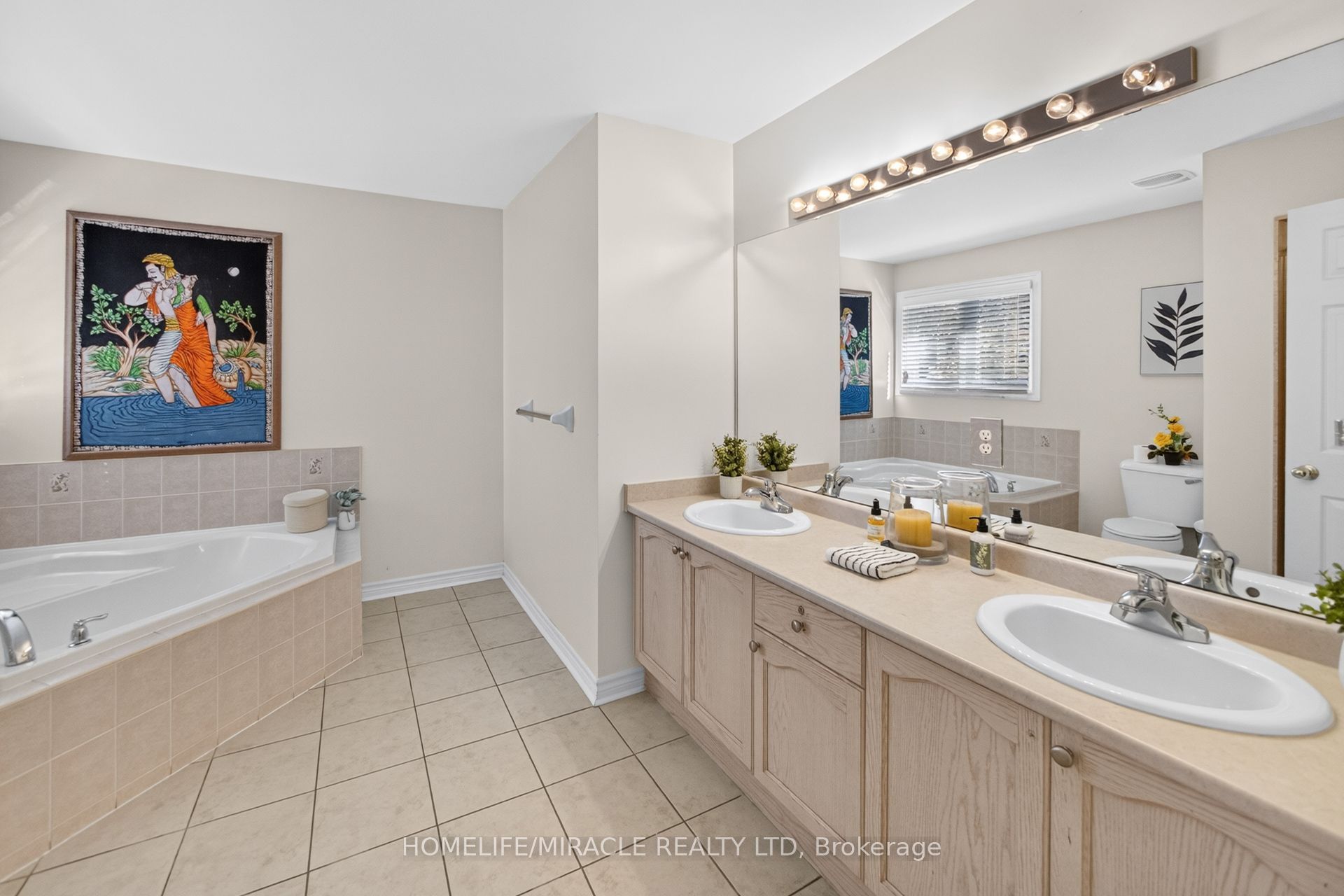 58 Sir Jacobs Crescent Property Photo 37