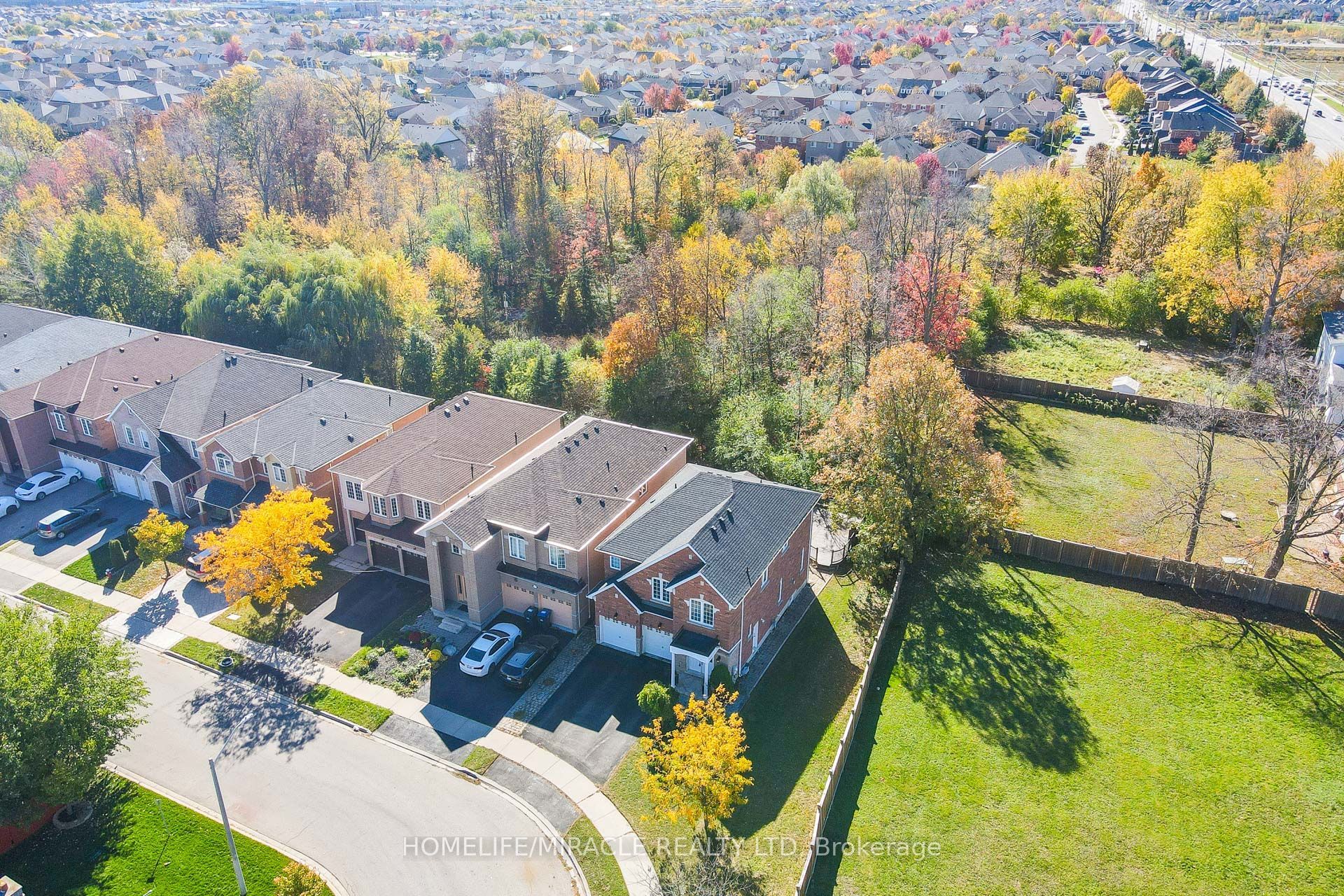 58 Sir Jacobs Crescent Property Photo 48