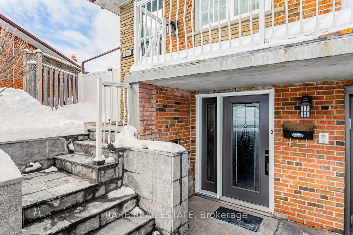 22 Bamford Crescent Property Photo 4