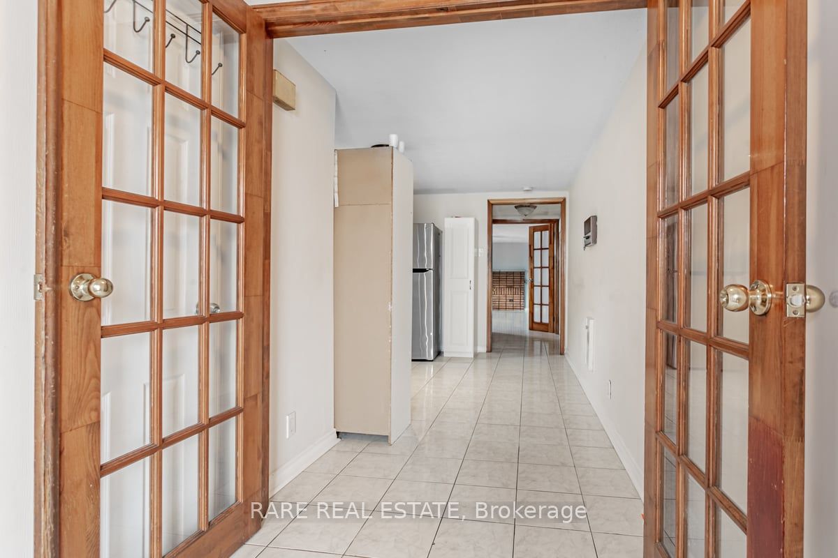 22 Bamford Crescent Property Photo 6