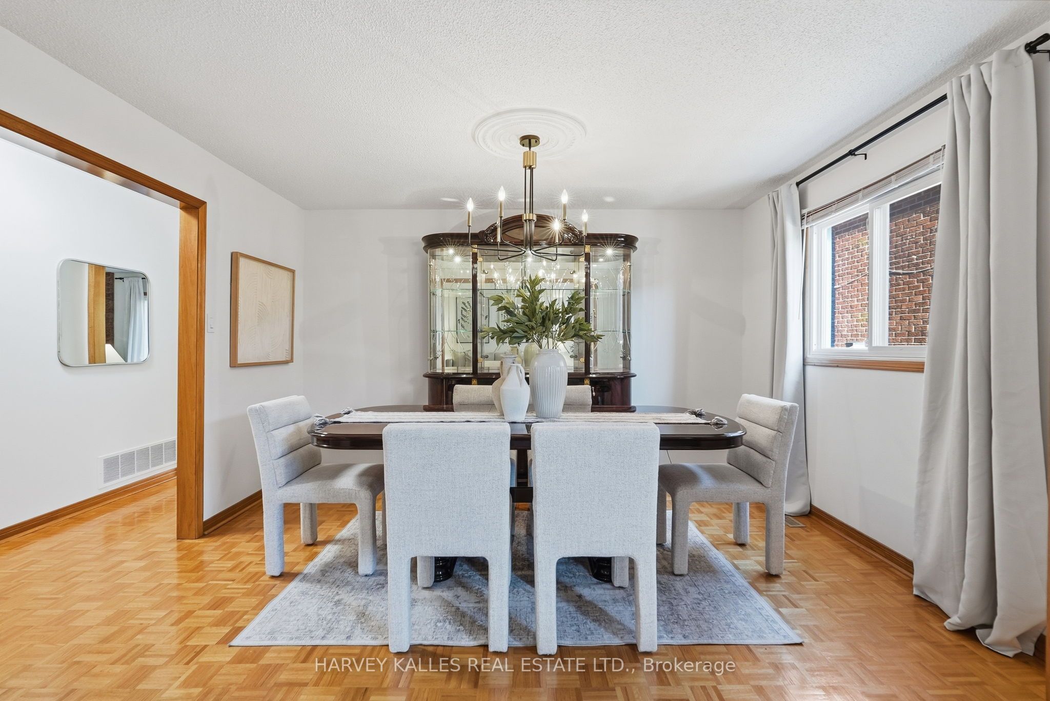 4222 Angeloni Drive Property Photo 8