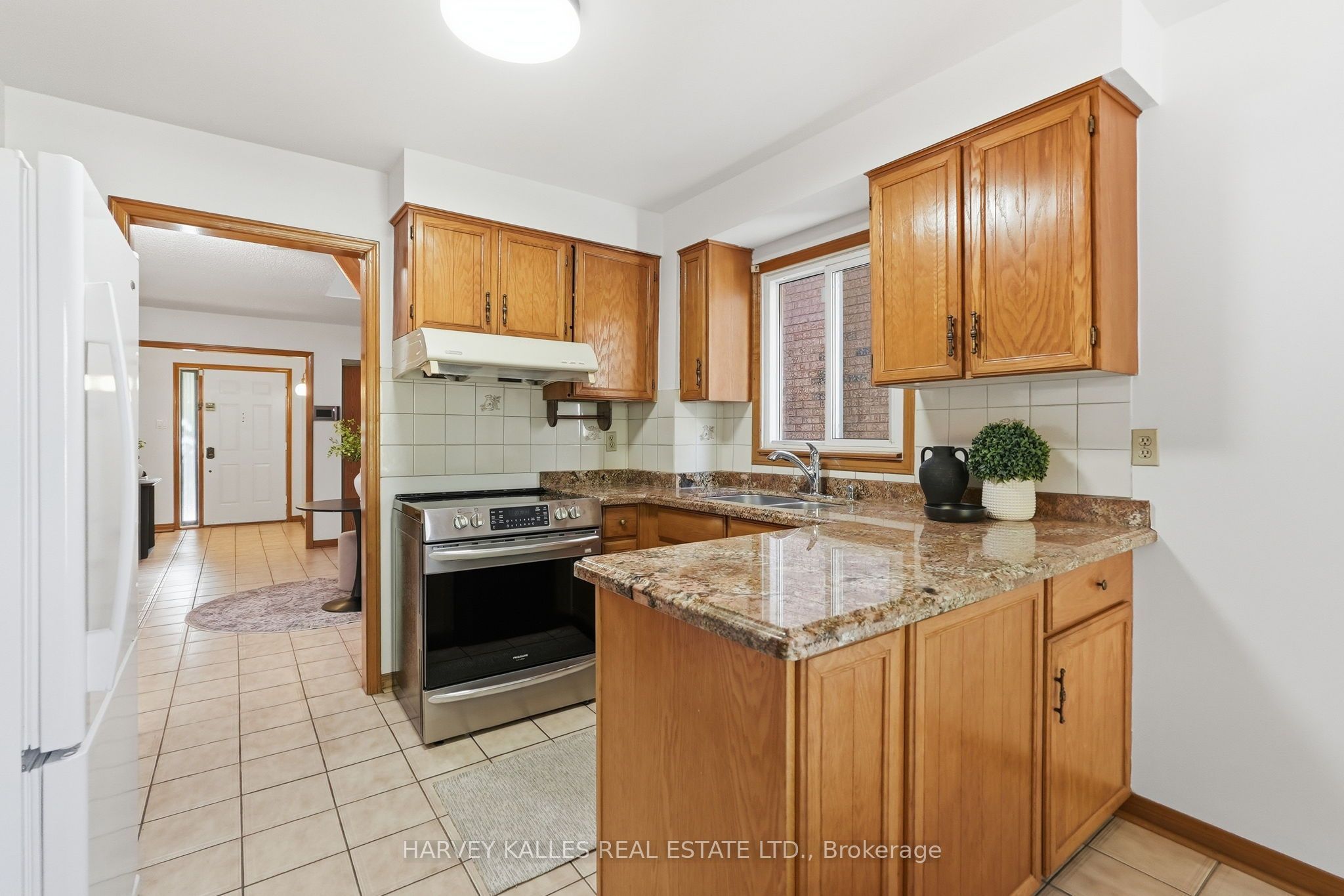 4222 Angeloni Drive Property Photo 17