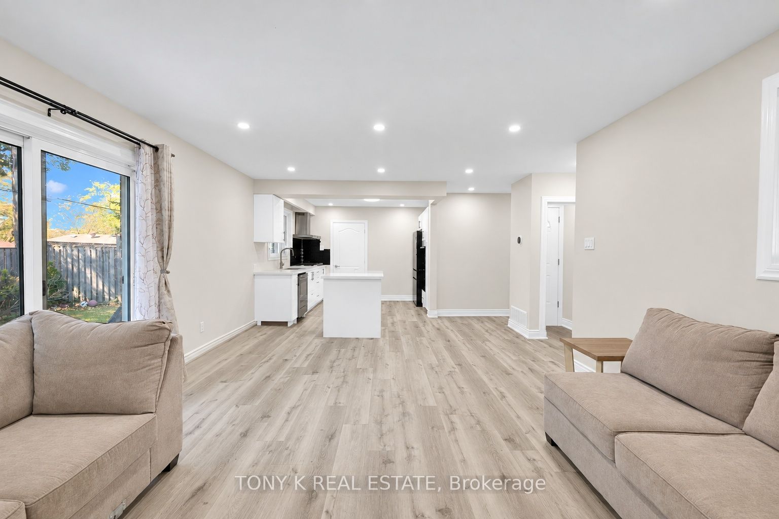 15 Langwith Court Property Photo 5