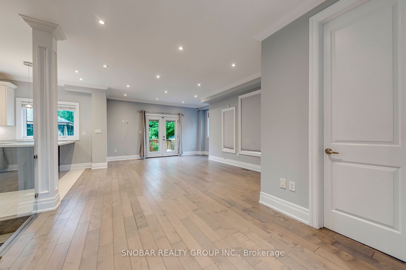 1 Aura Lea Boulevard Property Photo 11