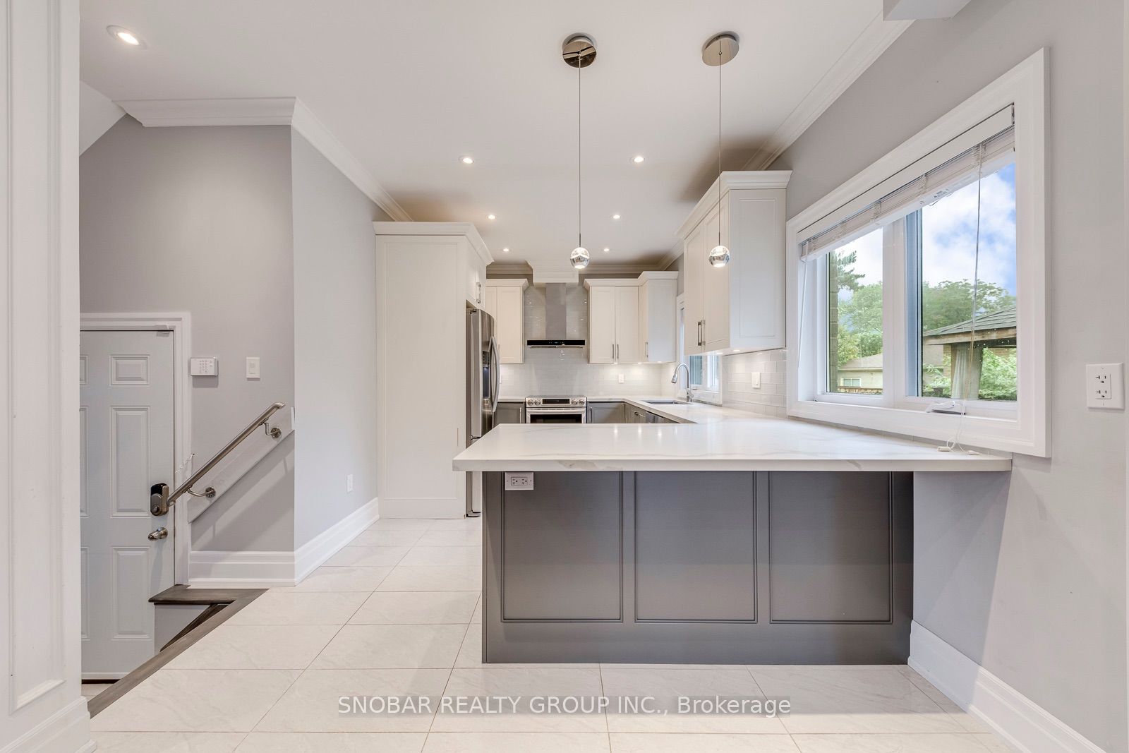 1 Aura Lea Boulevard Property Photo 17