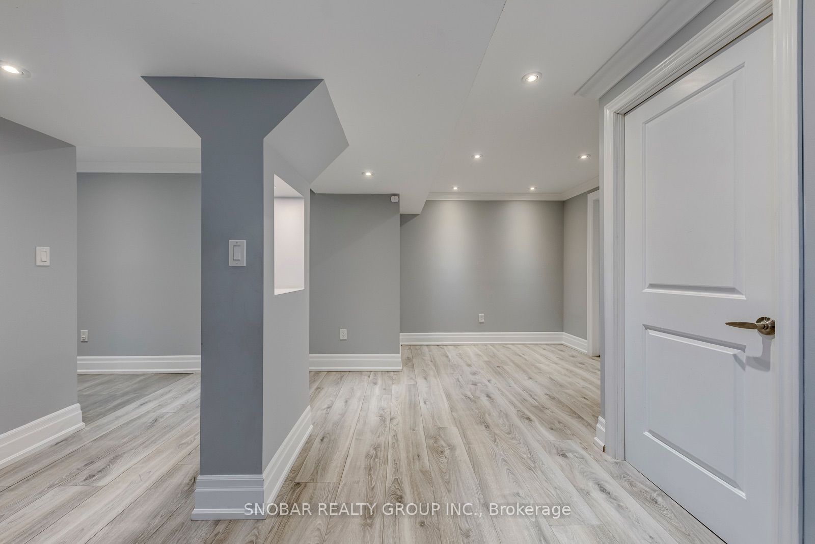 1 Aura Lea Boulevard Property Photo 31