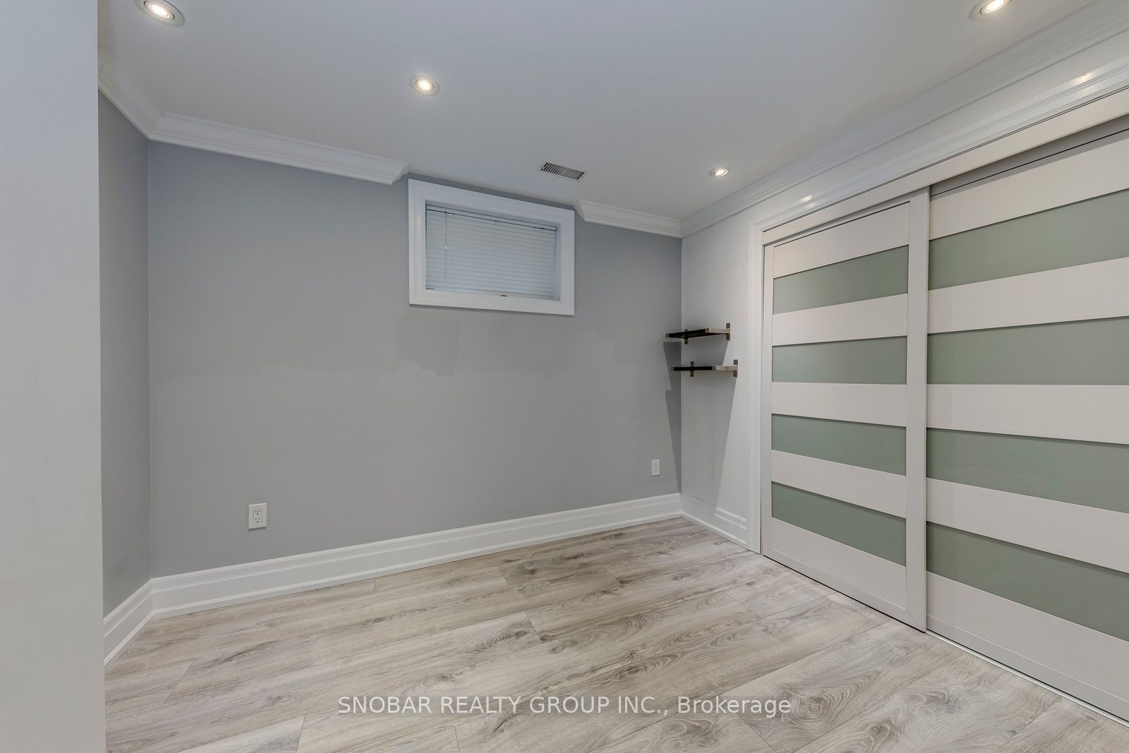 1 Aura Lea Boulevard Property Photo 34