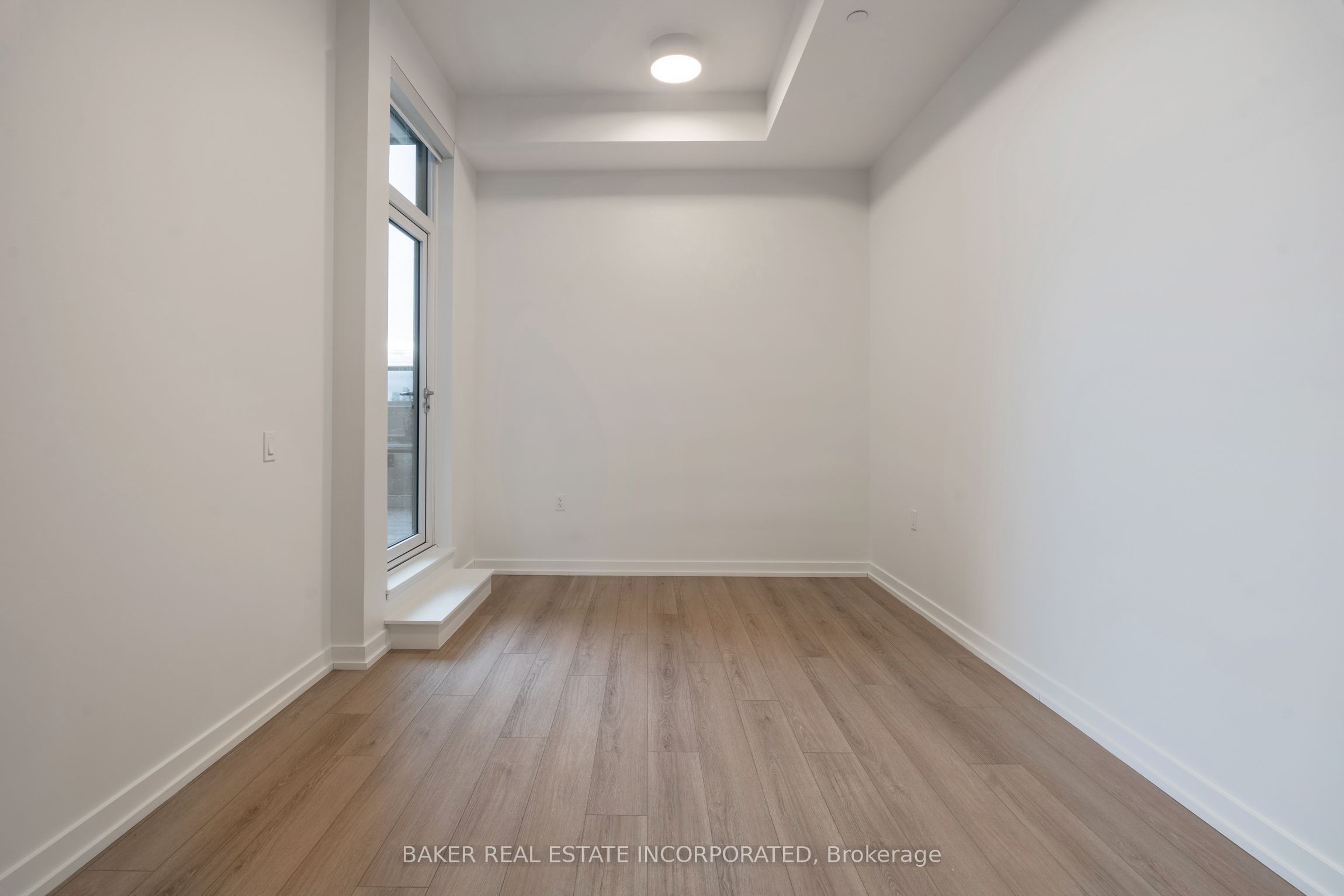 740 Dupont Street 208 Property Photo 16