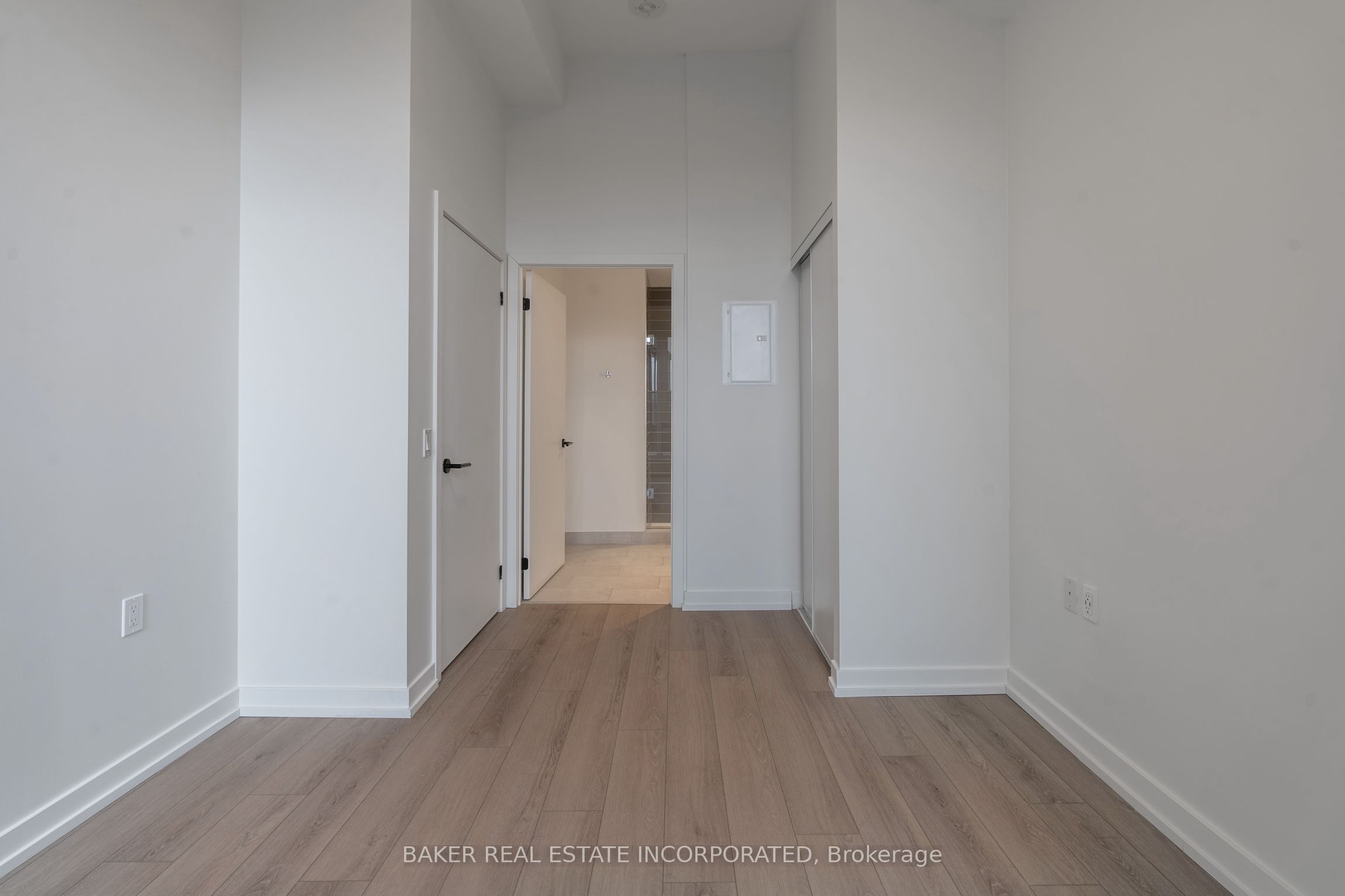 740 Dupont Street 208 Property Photo 24