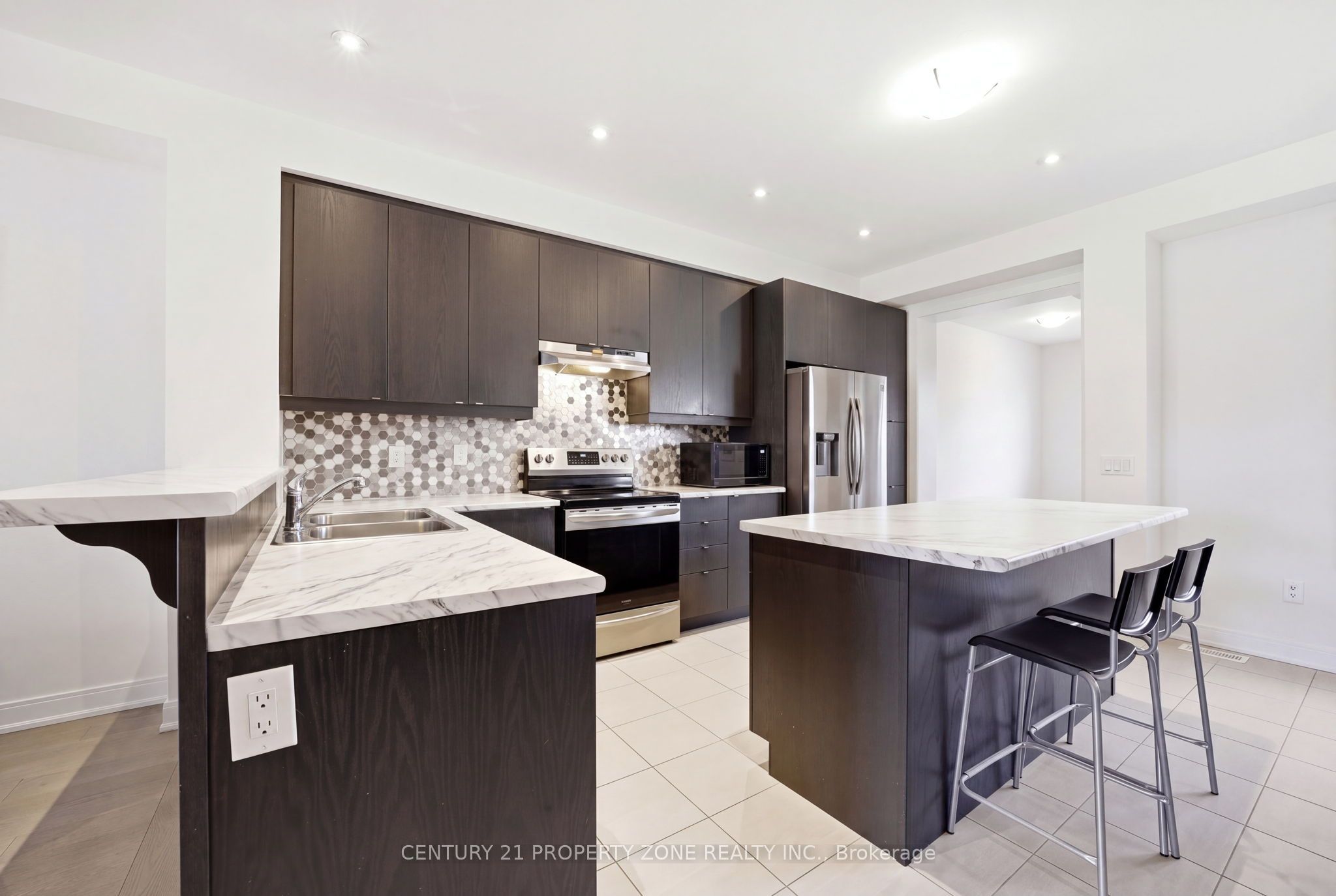 100 Pearman Crescent Property Photo 11