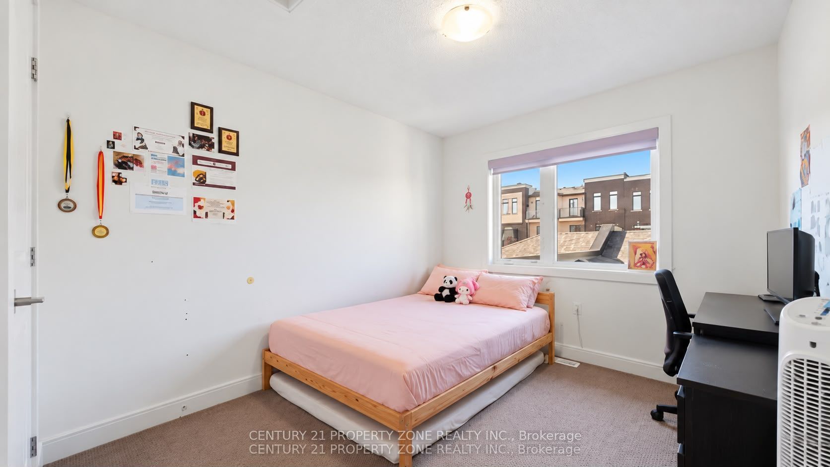 100 Pearman Crescent Property Photo 35