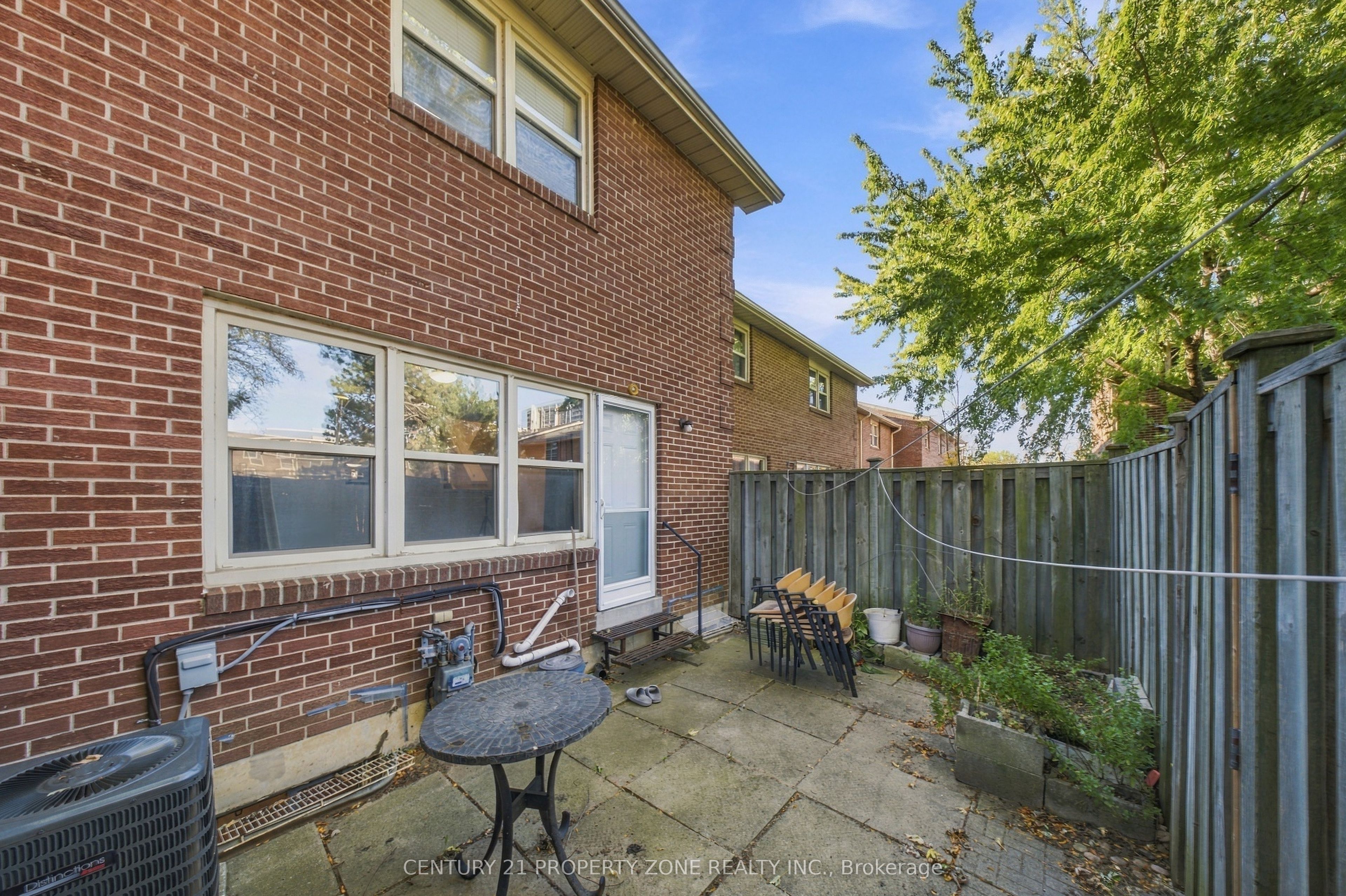 38 Eden Park Property Photo 40