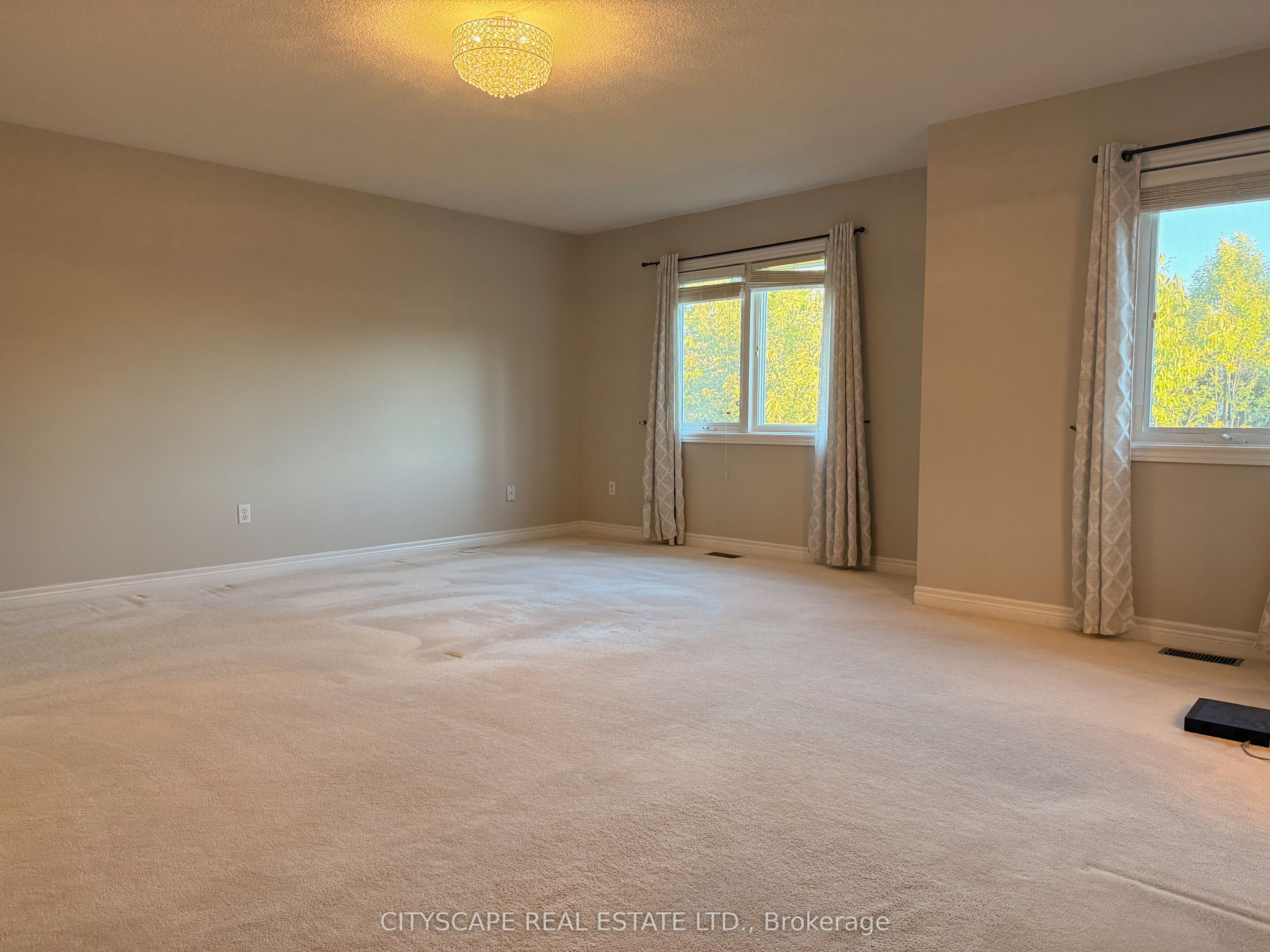 3232 Escada Drive Property Photo 15