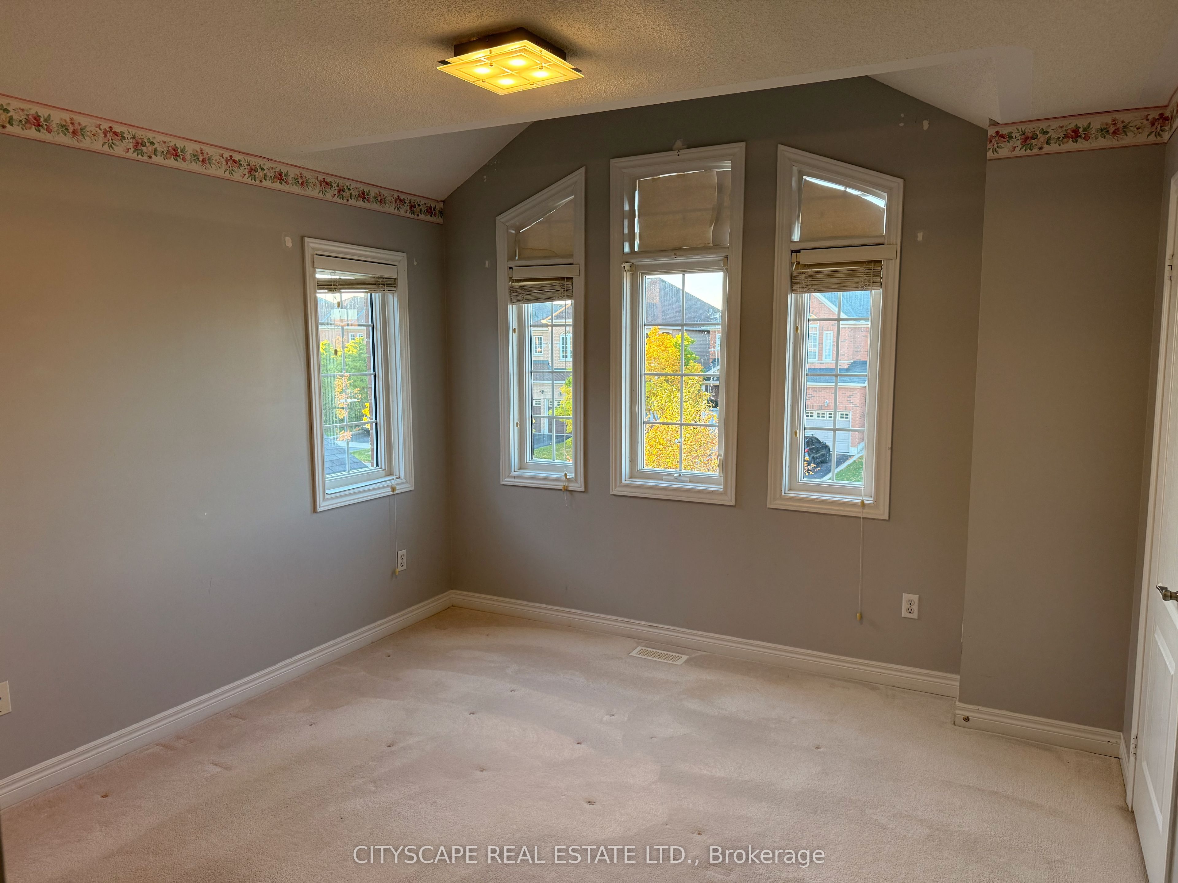 3232 Escada Drive Property Photo 21