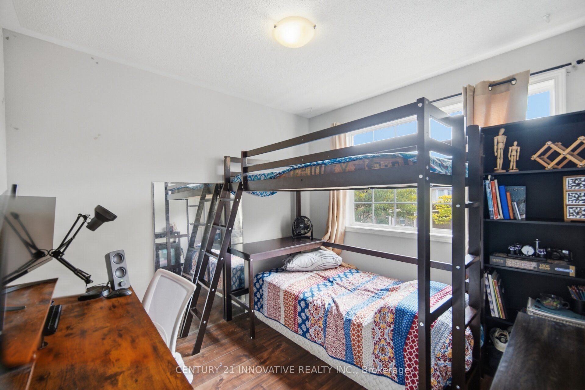 838 Mckay Crescent Property Photo 11